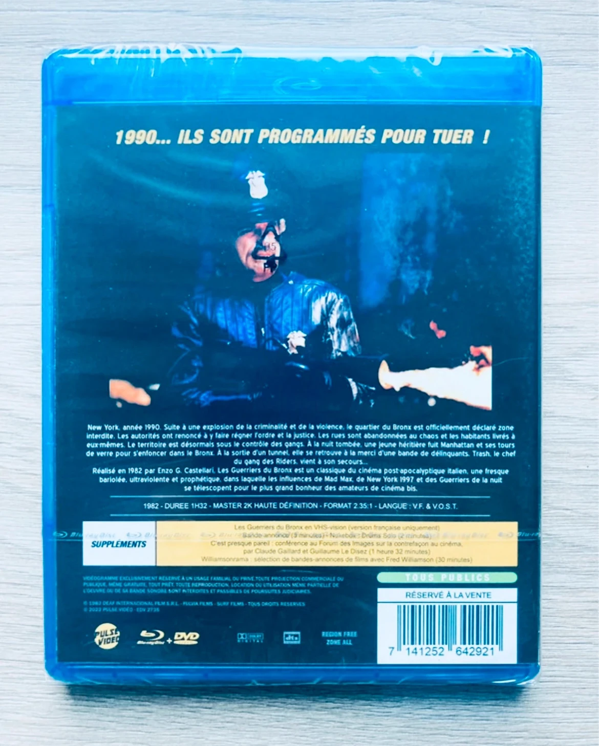Blu-ray DVD Les guerriers du Bronx. – photo 2